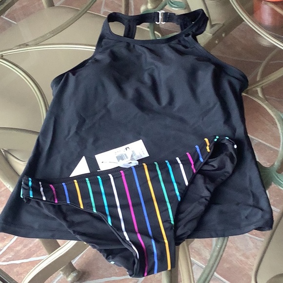 Vera Bradley reversible bikini stripes & black size S NWT Black tankini … - Picture 9 of 15